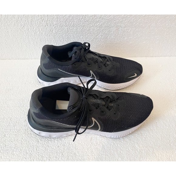 Men's Nike Renew Run, Size 12 US, Black and White - Picture 3 of 12
